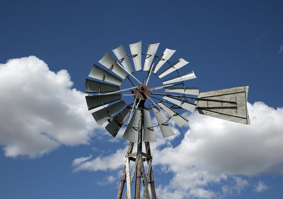 Windmill Ceiling Fan Aesthetics
