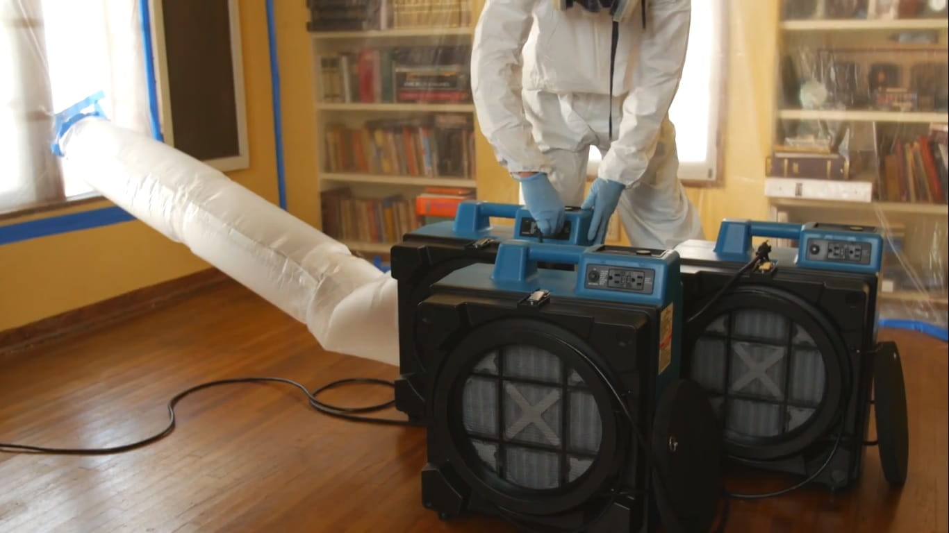 Best Air Scrubber to Buy for Commercial & Restoration Uses 2024